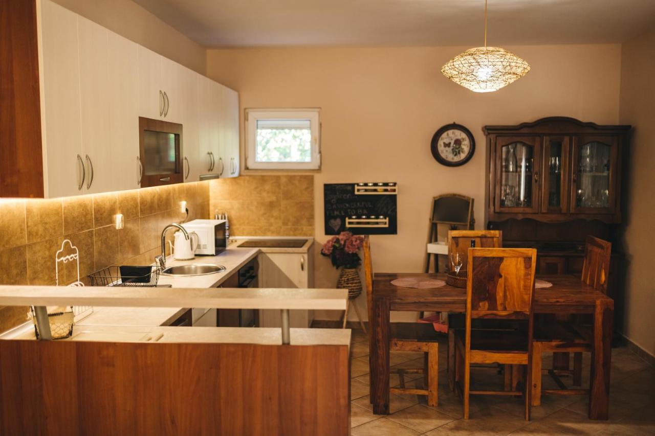 Villa Gana Buna Bagian luar foto
